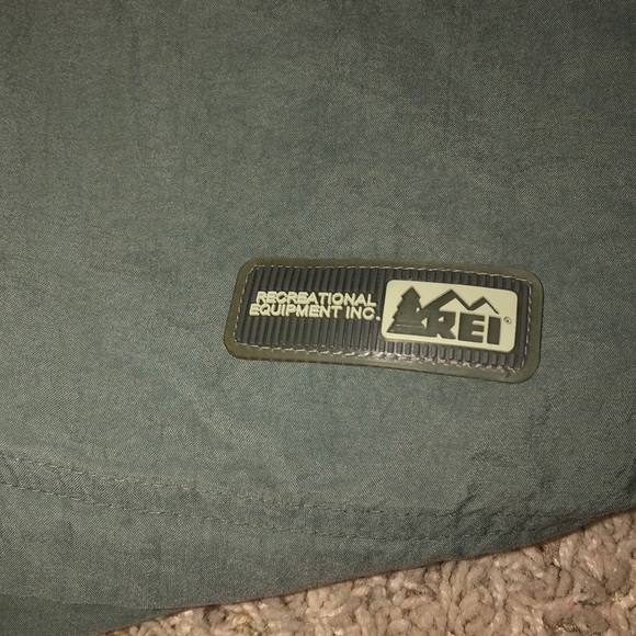 REI pants/shorts - Picture 2 of 7